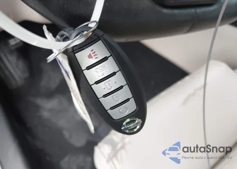 2017 Nissan Maxima 3.5 Sl z USA, uszkodzony, nr VIN 1N4AA6AP2HC386467